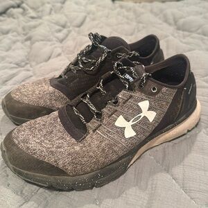 Under armour charged bandit 2 sneakers women’s size 9